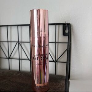 Revolution Illuminate & Glow Illuminating Skin Perfector Bronze